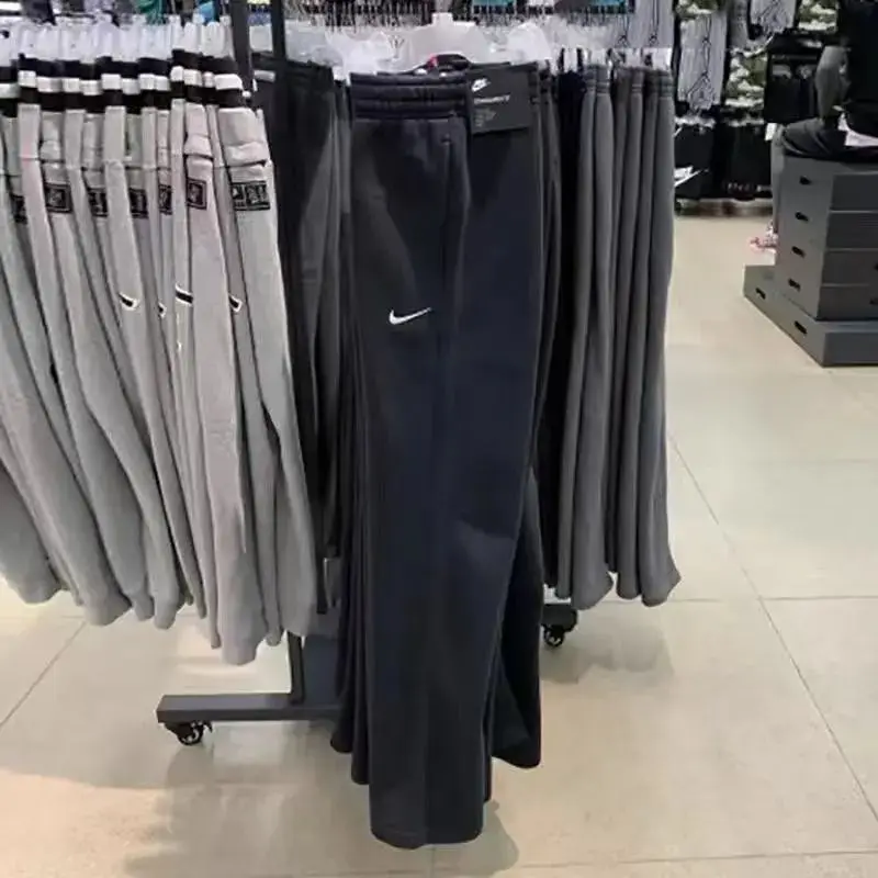 Nike Standard Fit Pants [40 styles] — foto 2 de 8