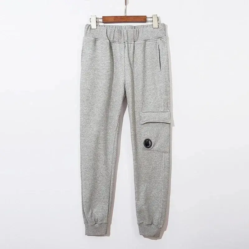 Fashion Cargo Sweatpants — foto 2 de 7
