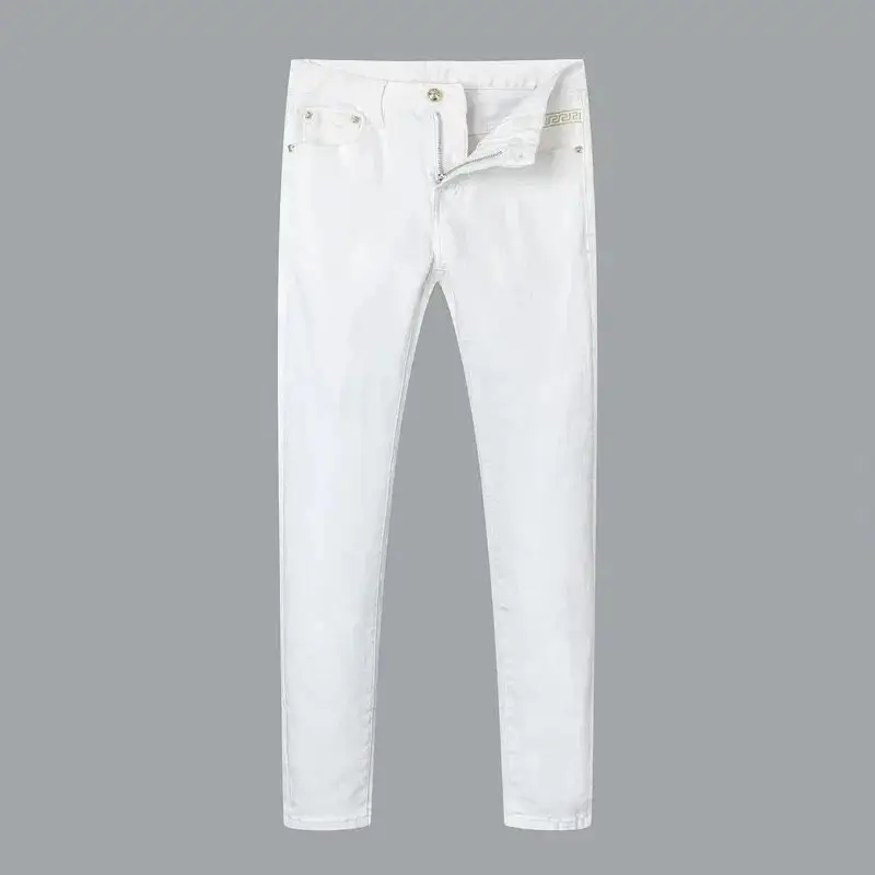 Classic versatile T-shirt — foto 4 de 4