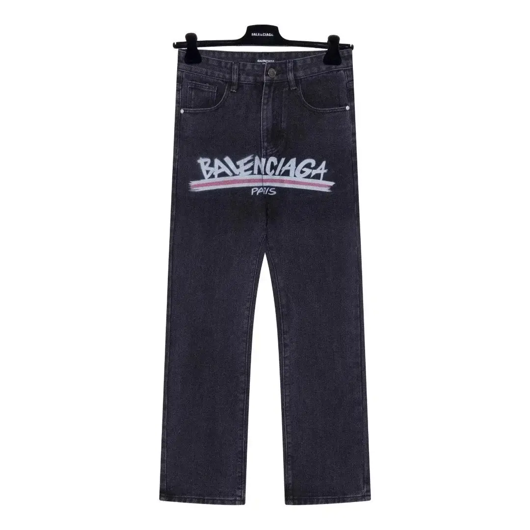Balenciaga Logo Print Jeans [3 Colors Available] — foto 8 de 8