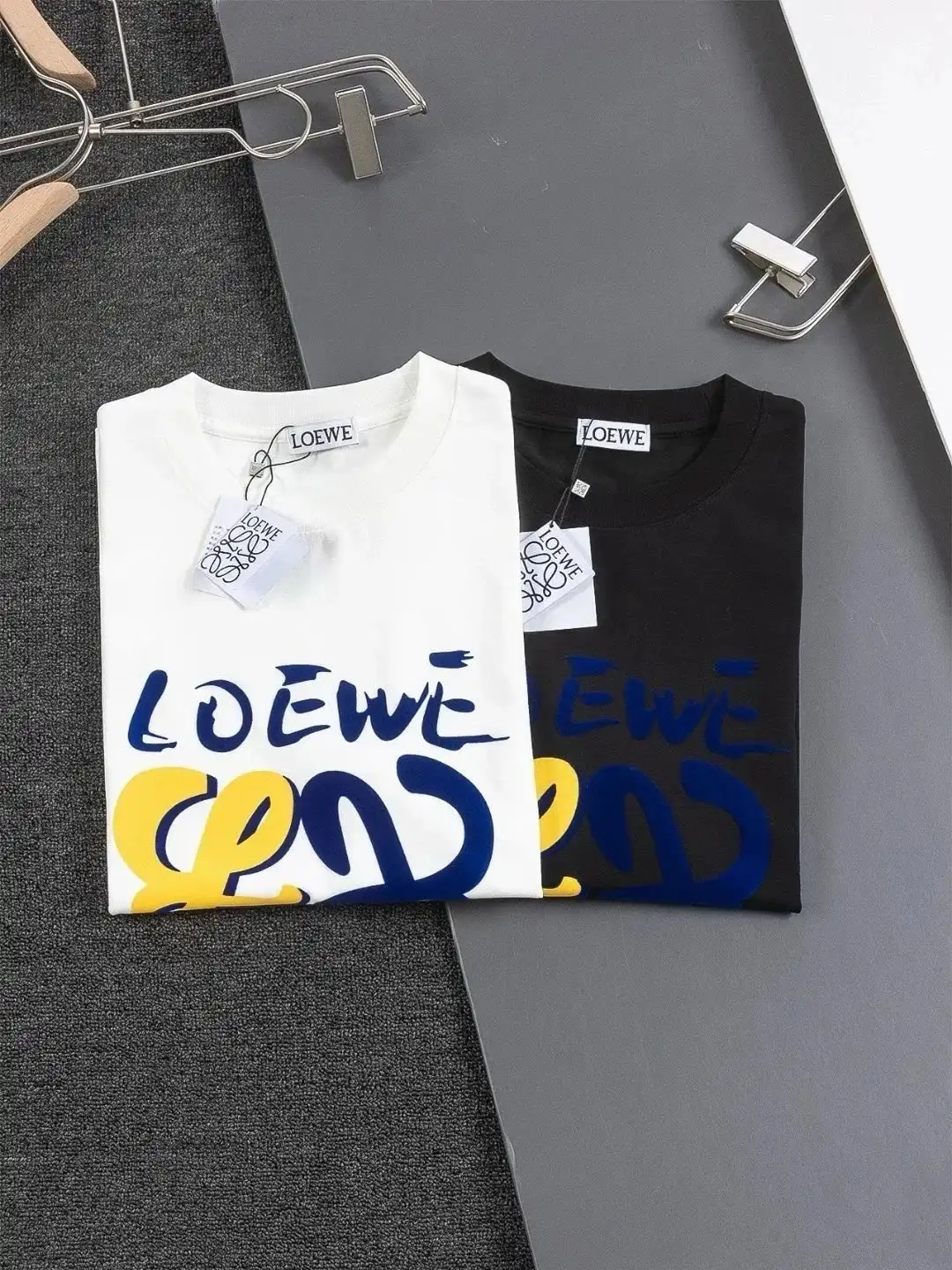 Loewe Anagram T-Shirt [27 styles] — foto 2 de 8