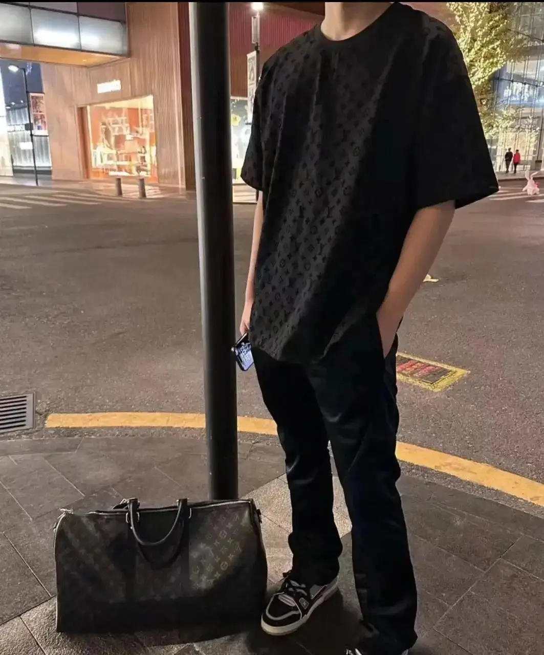 Louis Vuitton Tee — foto 4 de 8