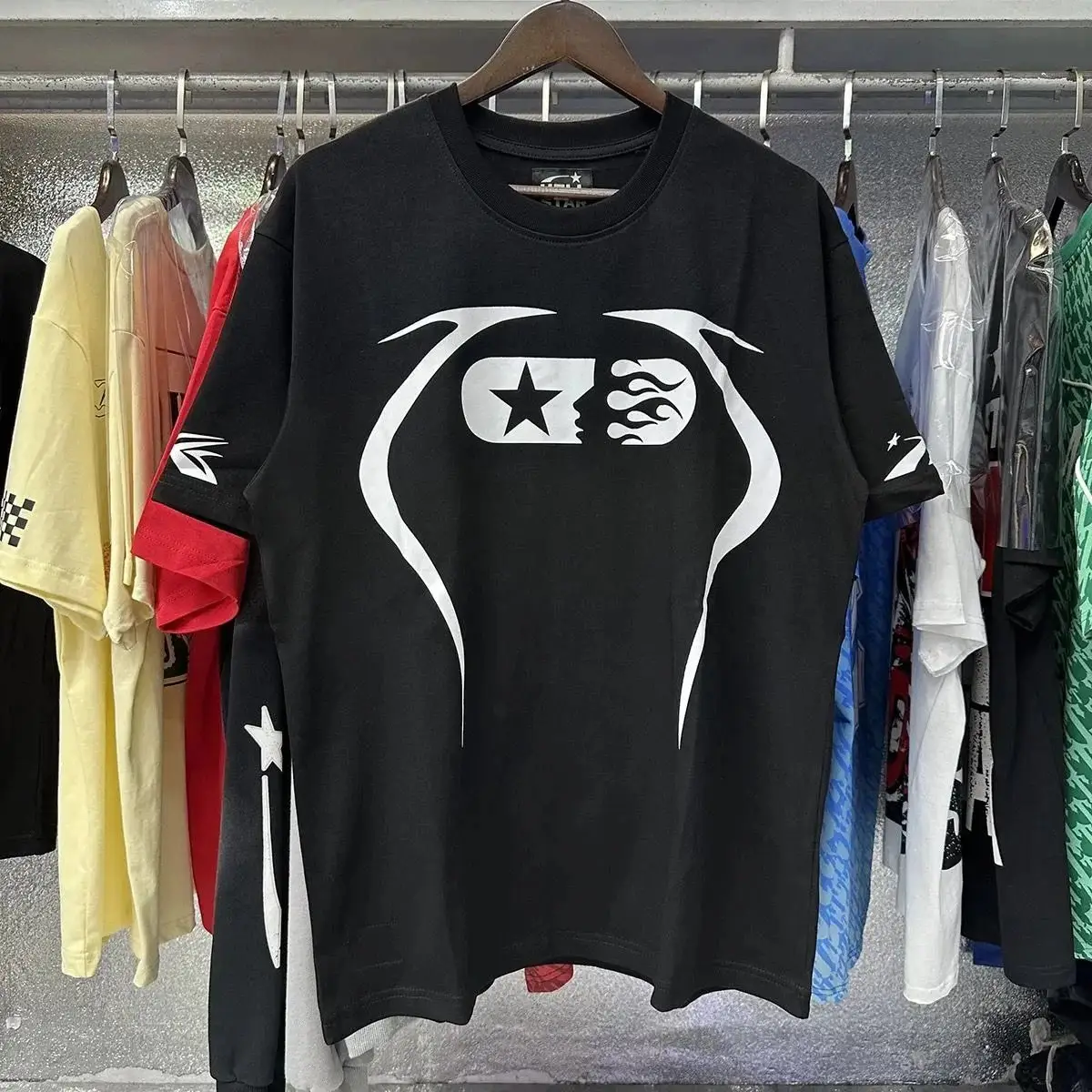Hellstar Suits — foto 6 de 6