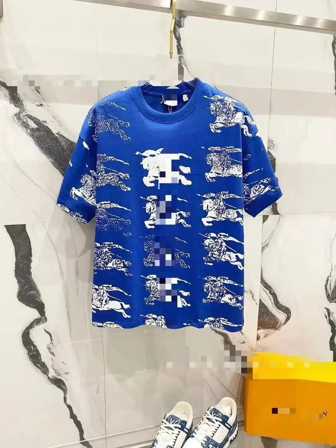 Burberry T-shirt 2 — foto 7 de 8