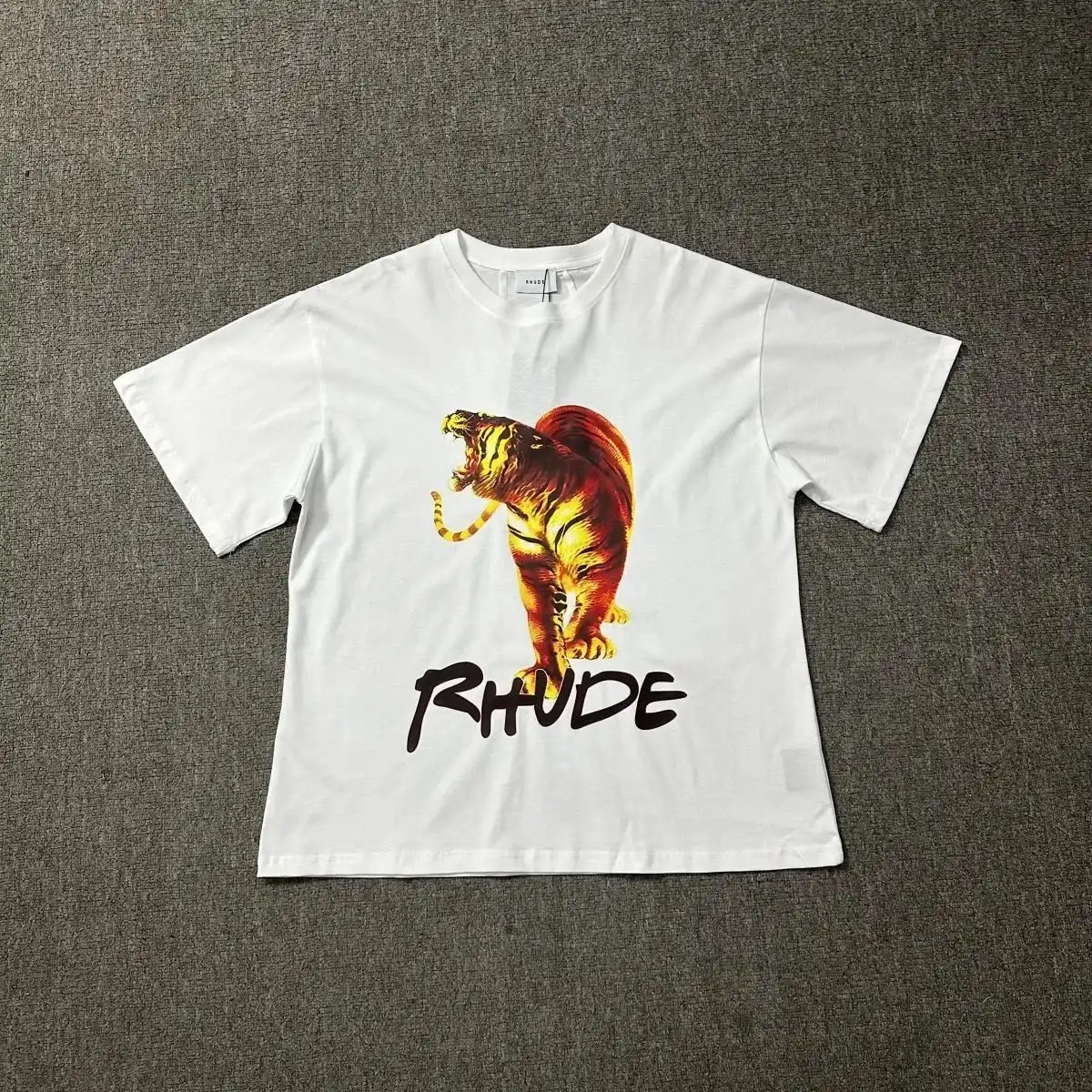 Rhude T-shirt — foto 2 de 8