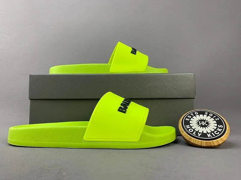 BALENCIAGA Slippers — foto 6 de 8