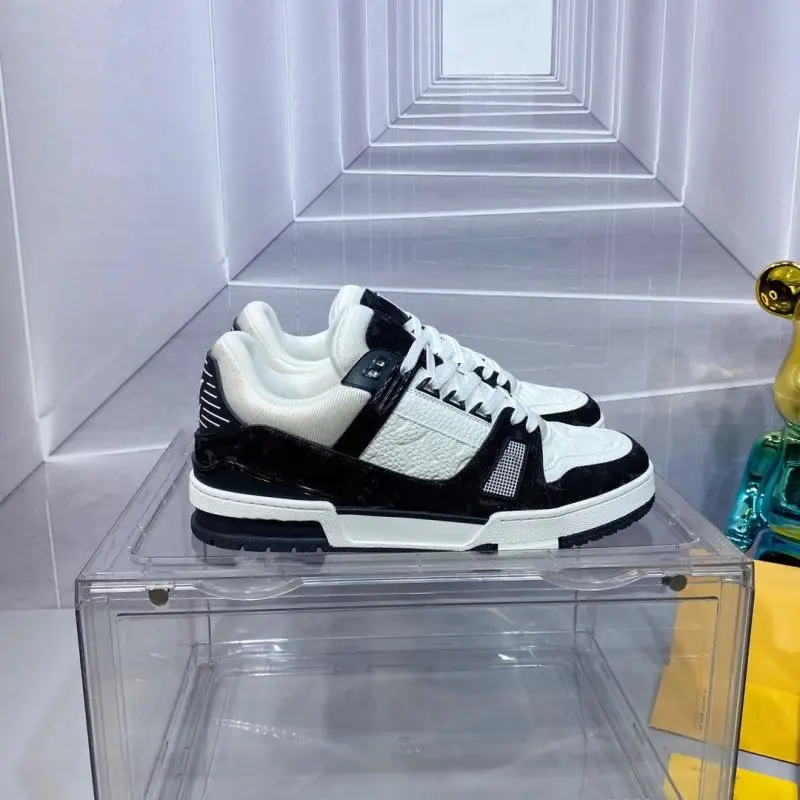LV Damier Trainer — foto 2 de 5