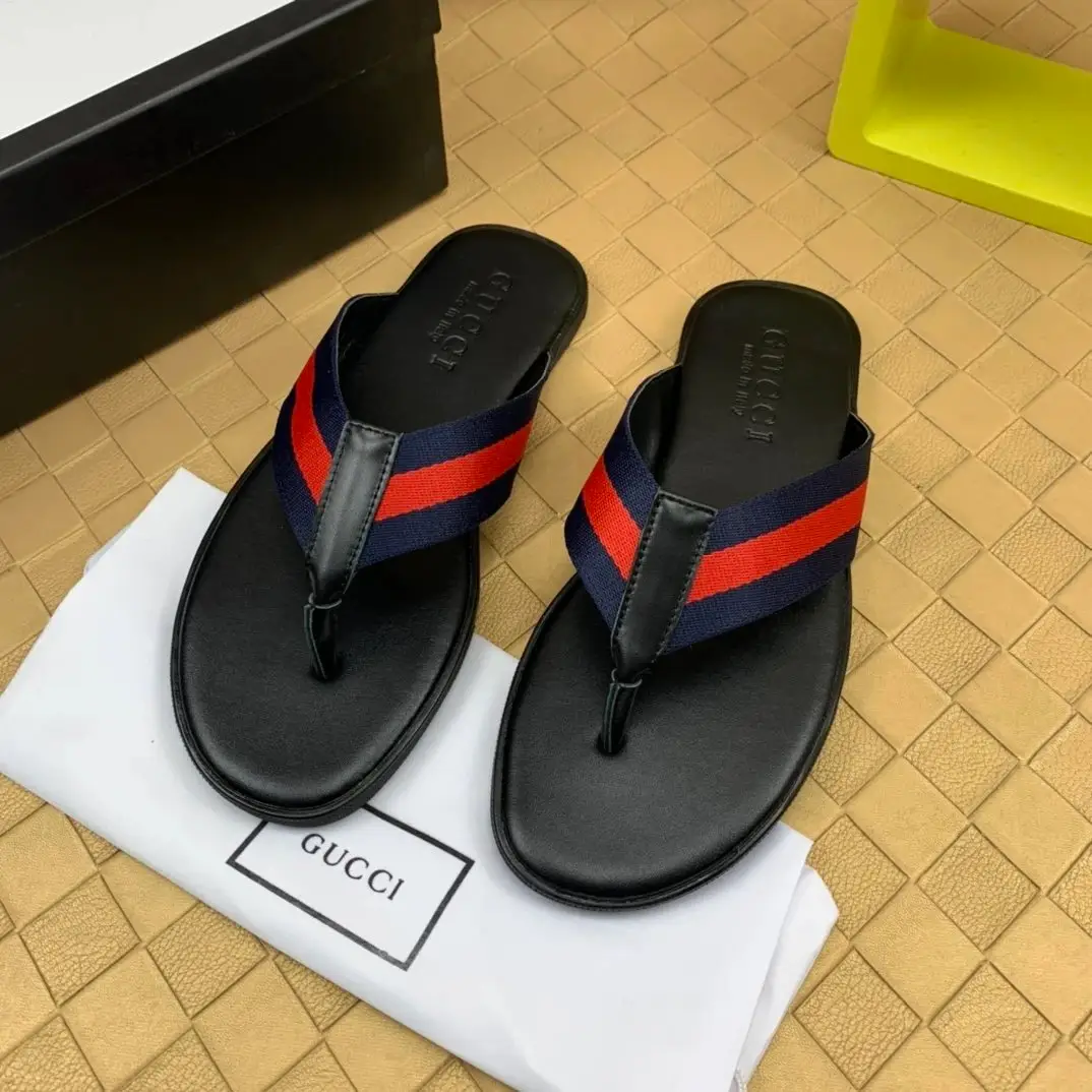 Gucci Web Stripe Slide Sandals [6 styles] — foto 6 de 8