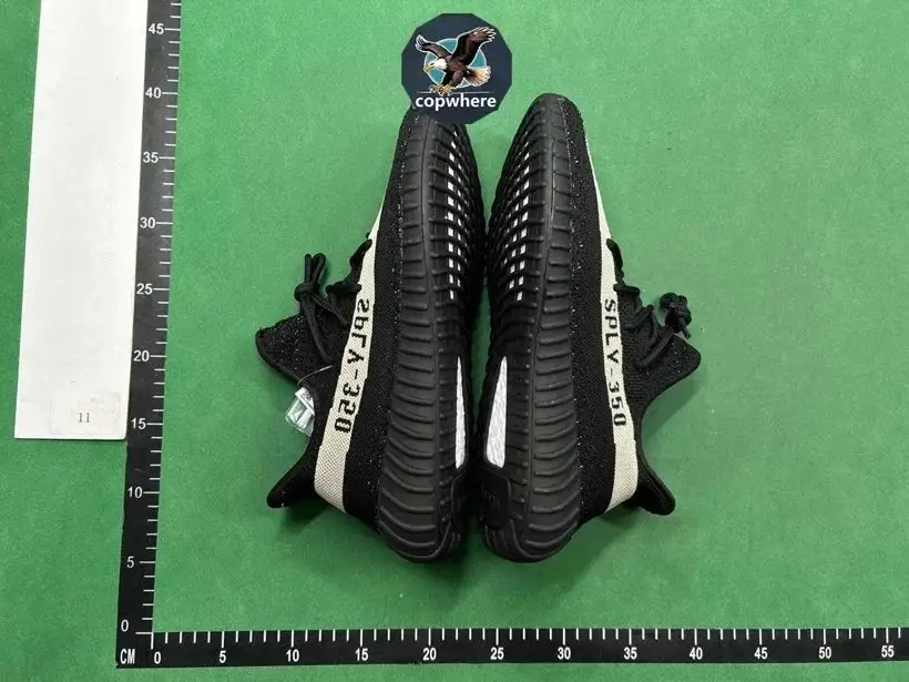 Yeezy Boost 350 factory2 — foto 4 de 5