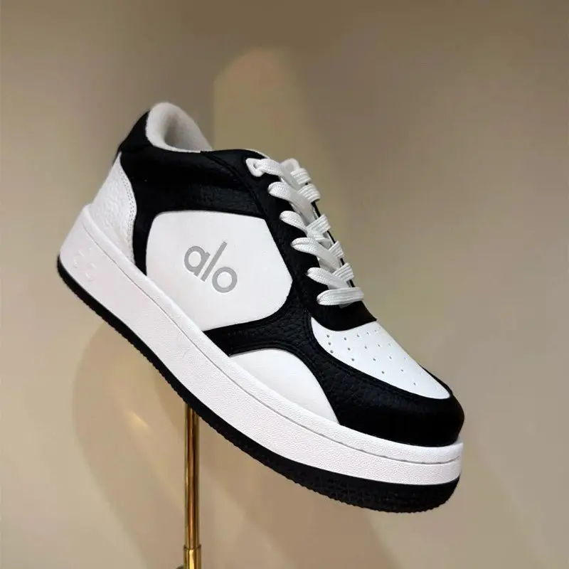ALO Sneakers [Original/Y 1.1 — foto 2 de 8
