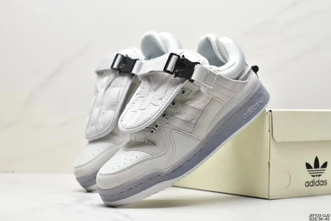 Adidas Forum Low Bad Bunny Sneakers — foto 2 de 4