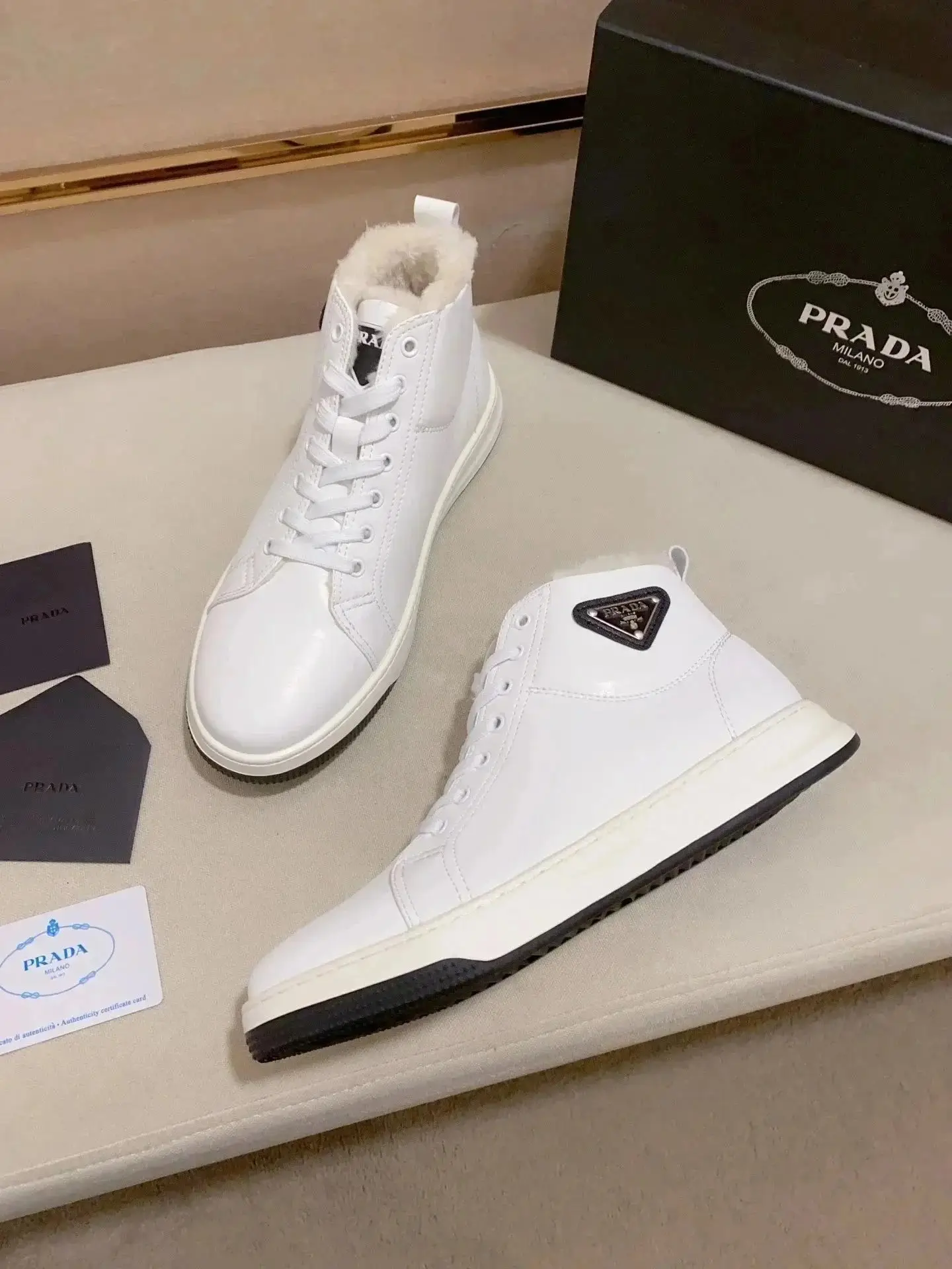 Prada shoes — foto 3 de 8