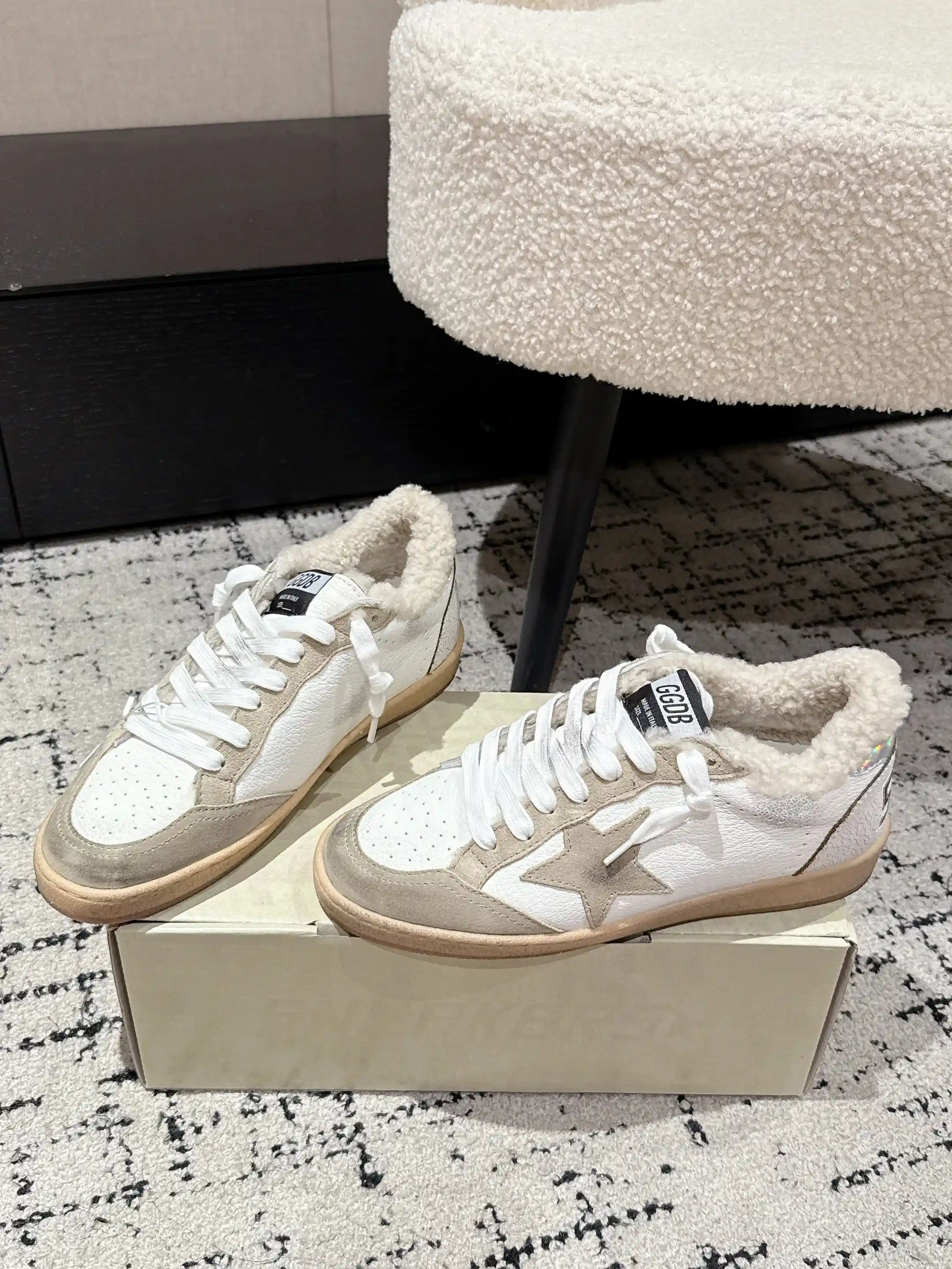 Golden Goose Shoes (GGDB) & Golden Goose Ball Star Shoes — foto 2 de 8