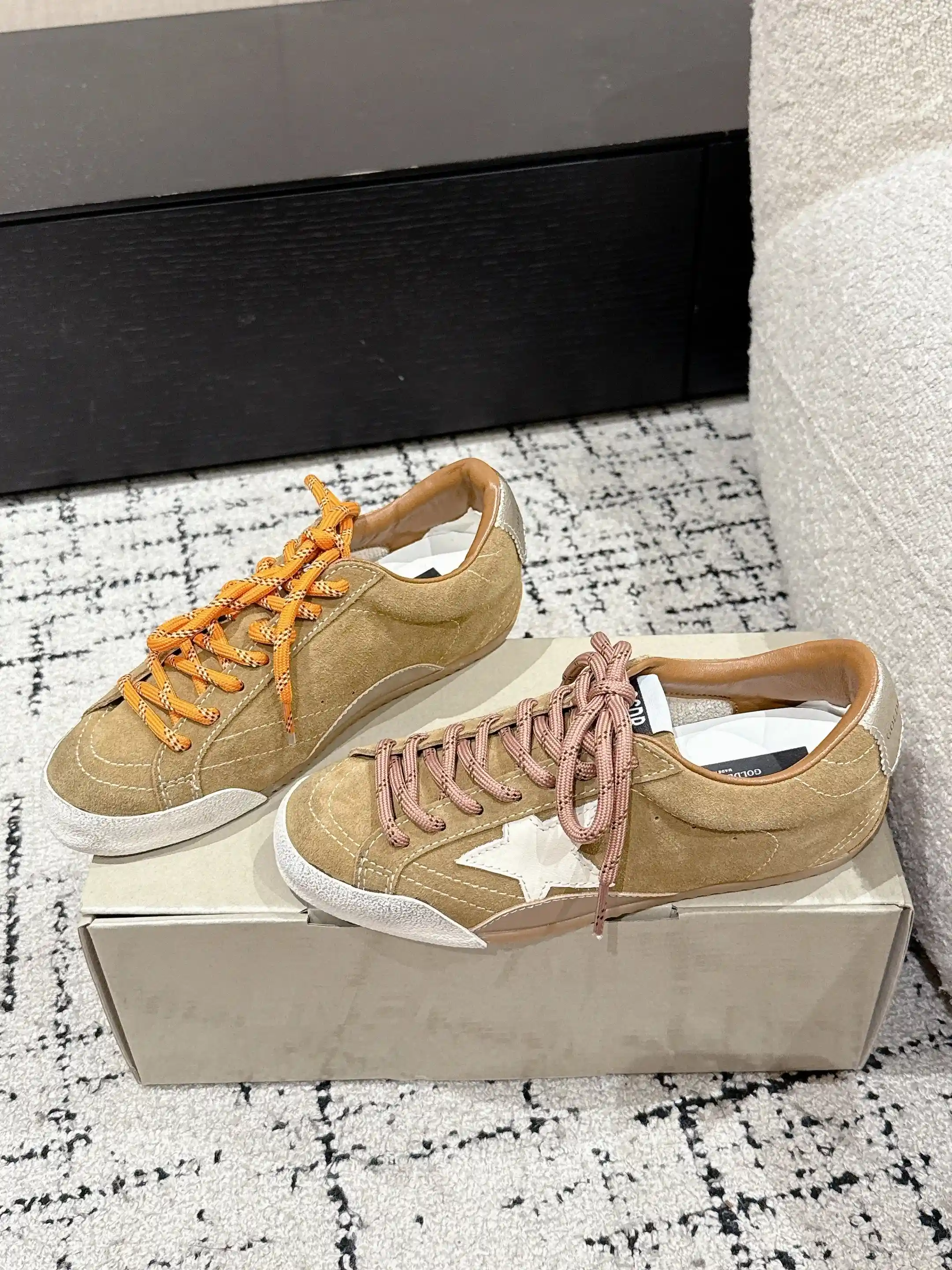 Golden Goose Shoes (GGDB) & Golden Goose Ball Star Shoes — foto 7 de 8