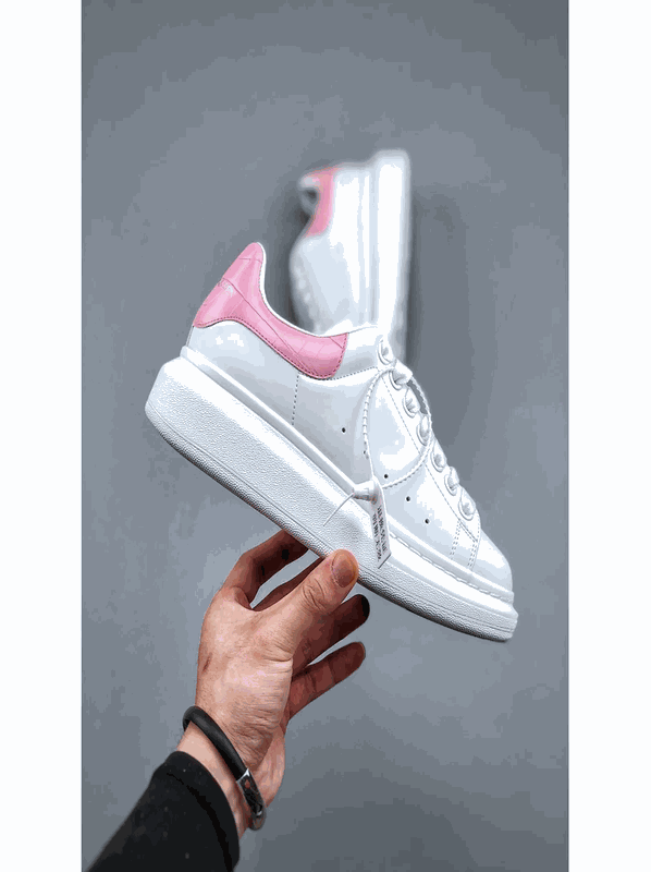 Alexander McQueen Sneakers