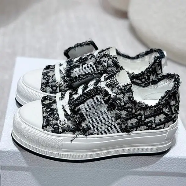 Dior Walk'n' Sneakers — foto 2 de 5
