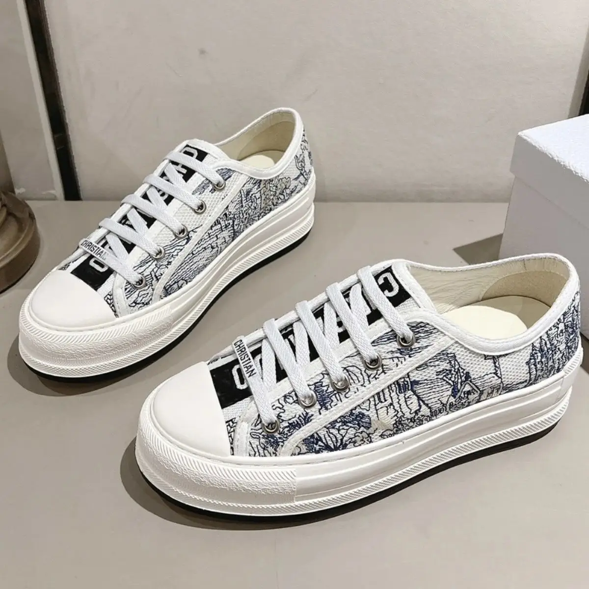 Dior Walk'n' Sneakers — foto 4 de 5