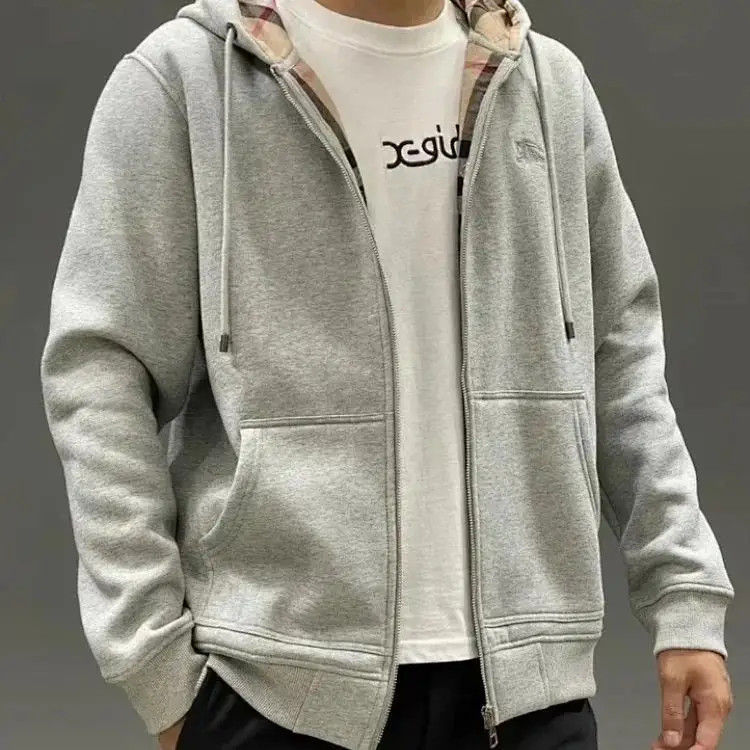 BURBERRY Check Hoodie/Sweater [40 styles] — foto 2 de 8