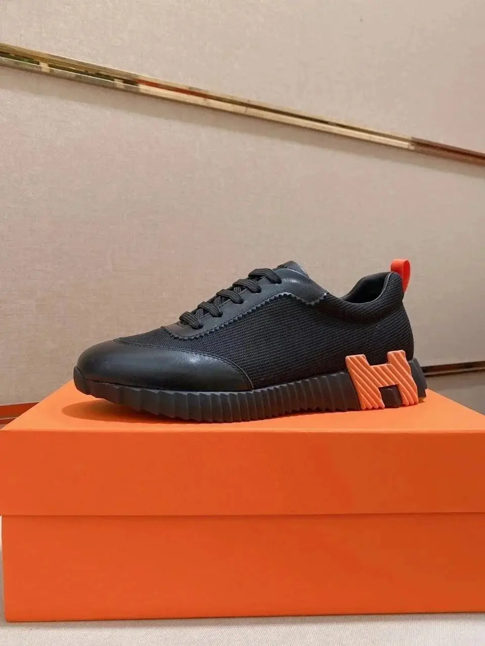 Hermès Sneakers — foto 8 de 8