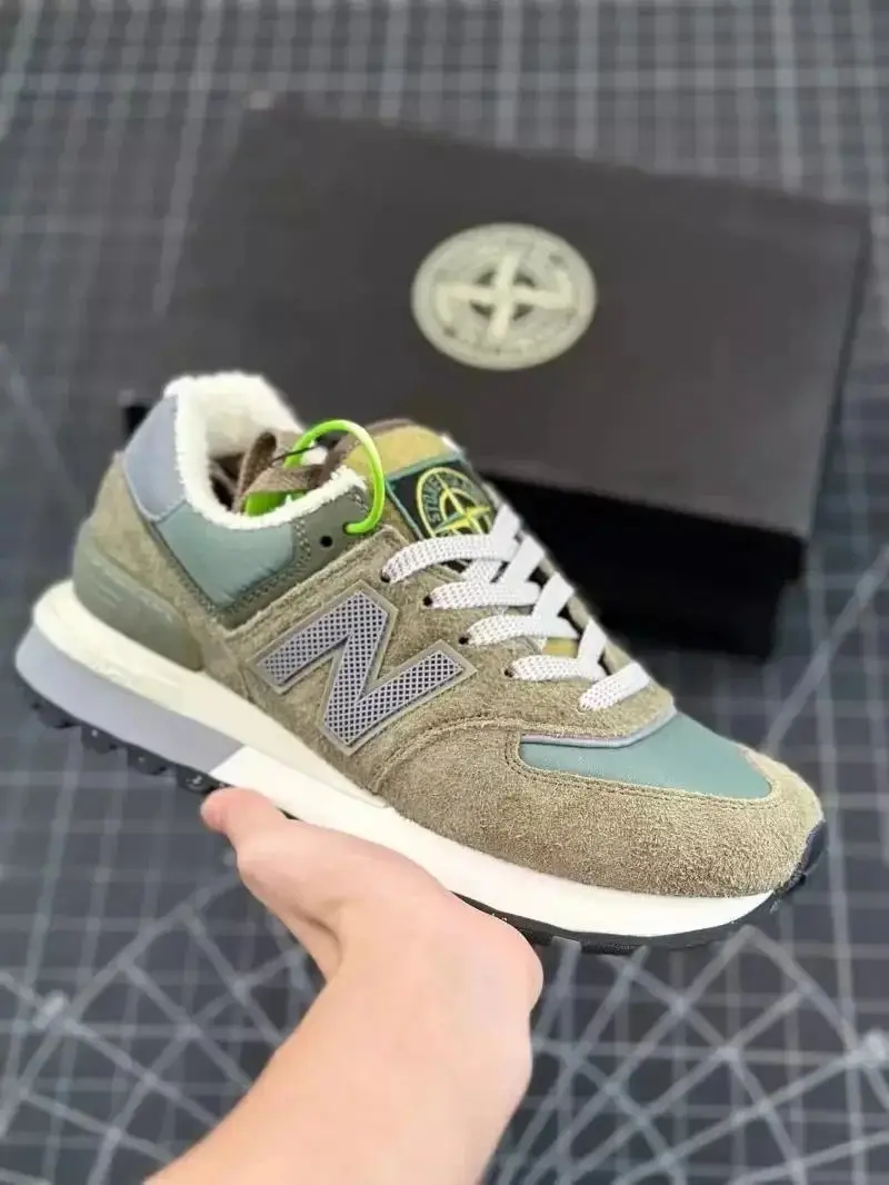 New Balance 550 Sneakers [13 styles]