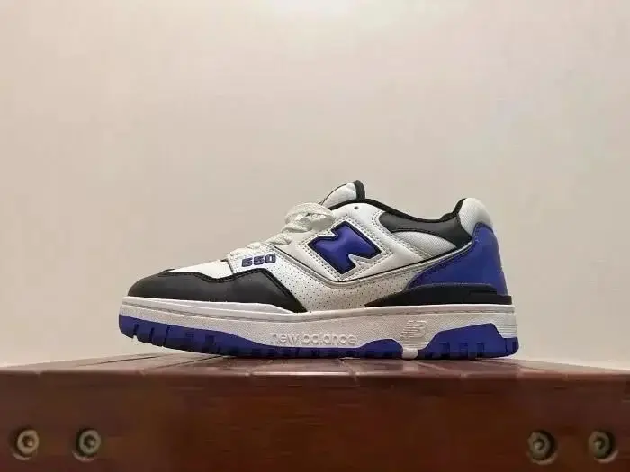 New Balance 550 Sneakers [13 styles] — foto 3 de 6