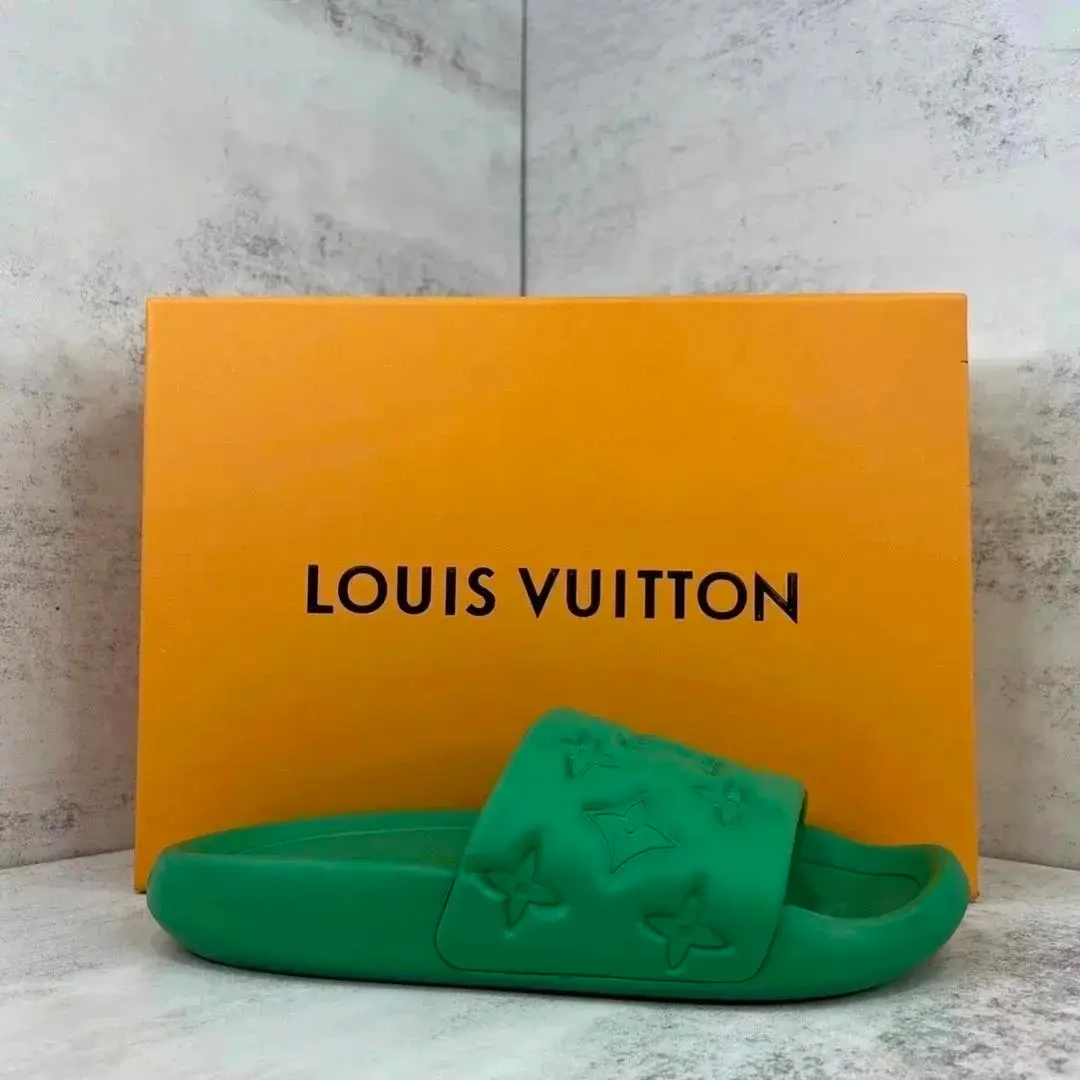 Louis Vuitton Slides [Multiple Styles: Monogram — foto 6 de 8