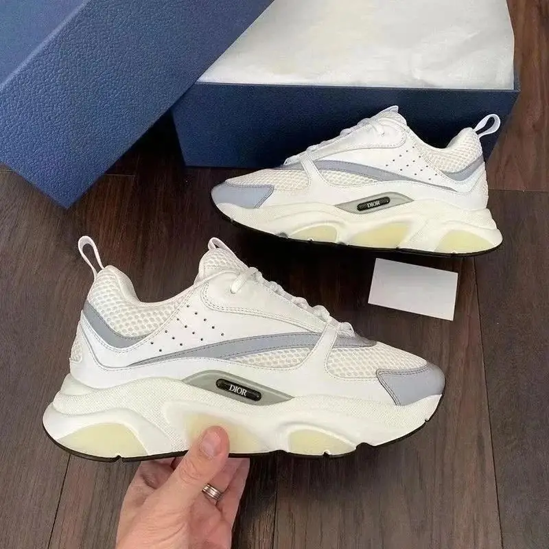 Dior Sneakers — foto 7 de 8