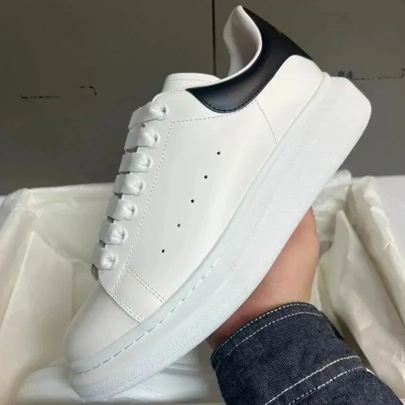 Alexander McQueen shoes — foto 3 de 8