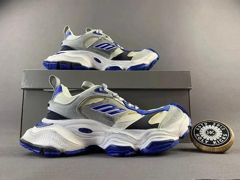 Balenciaga MAYA Sneakers — foto 2 de 7