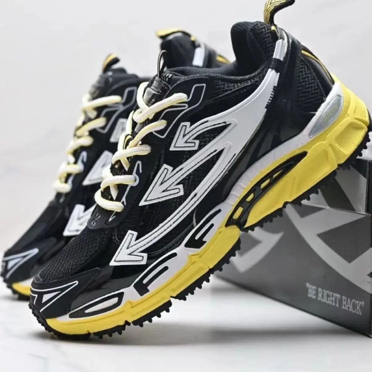 Off White Chunky Sneakers [16 styles] — foto 3 de 5