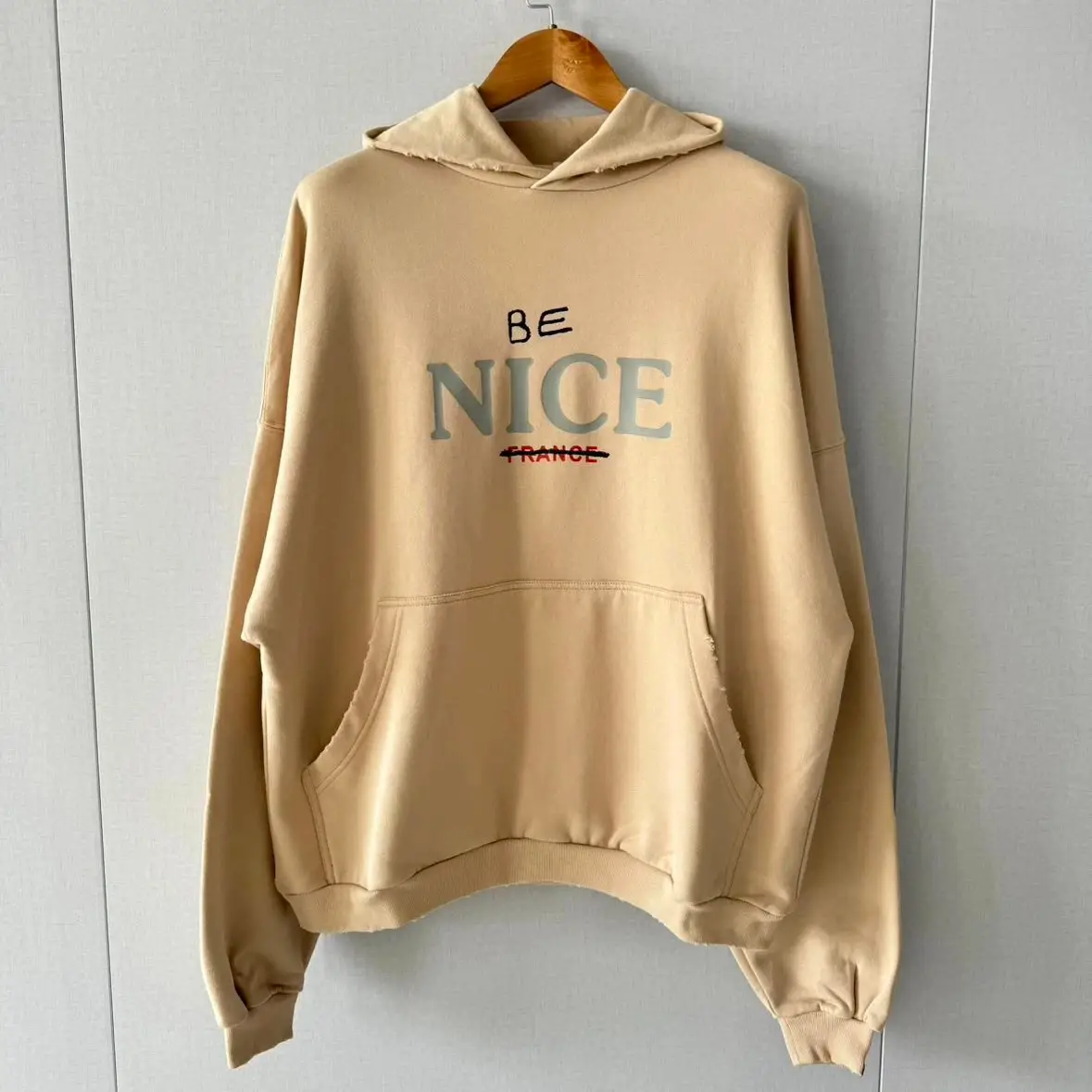 Design Hoodie [2 styles] — foto 3 de 8