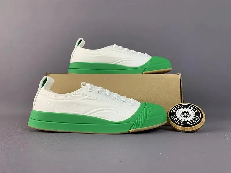 Holy Kicks Chunky Sneakers [8 styles] — foto 4 de 8