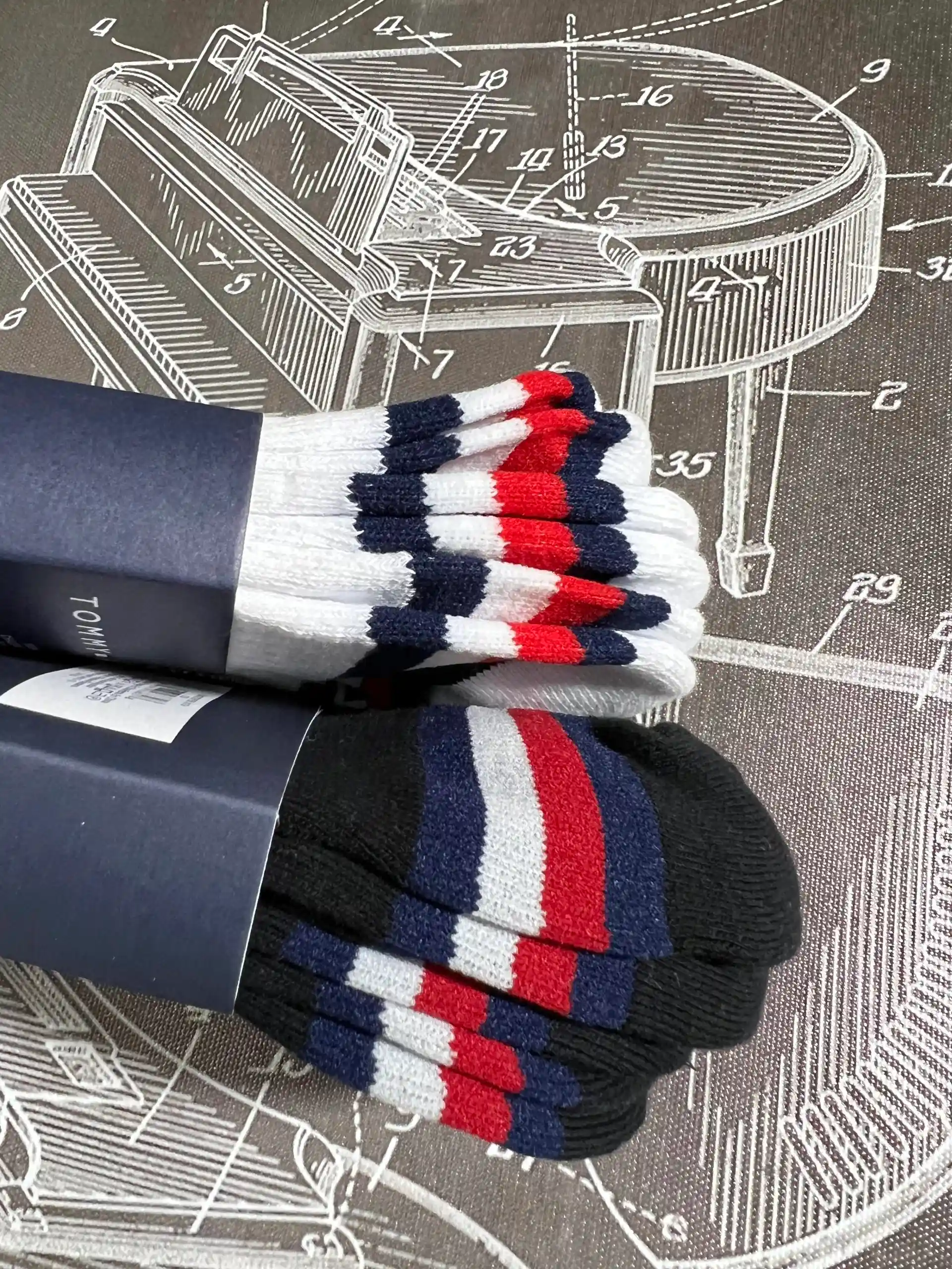 Tommy Hilfiger Socks [3 styles] — foto 3 de 5