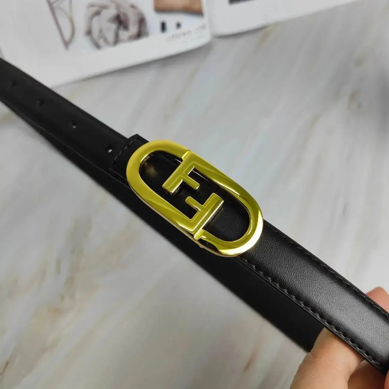 Fendi Leather Belt [24 styles] — foto 6 de 8