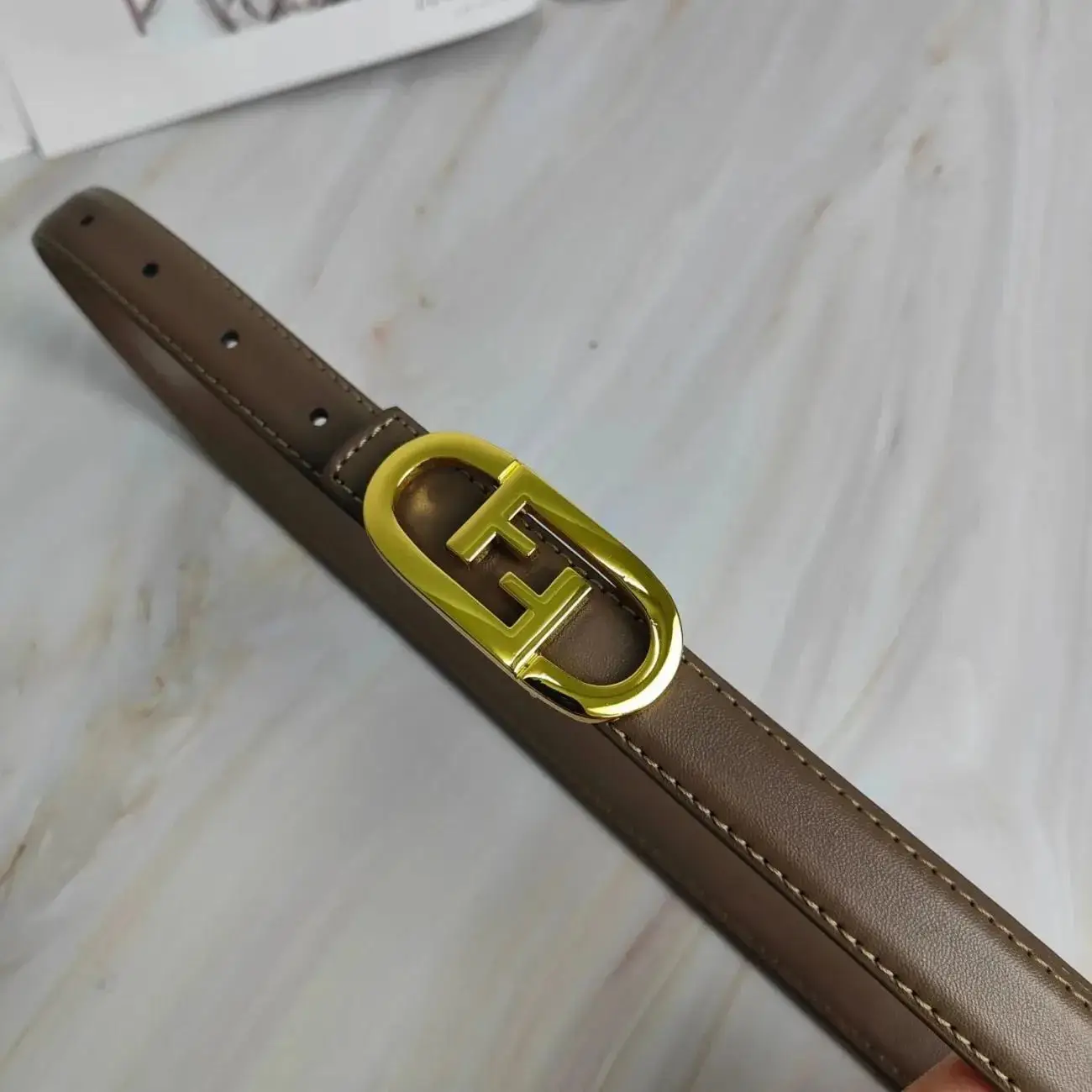 Fendi Leather Belt [24 styles] — foto 7 de 8