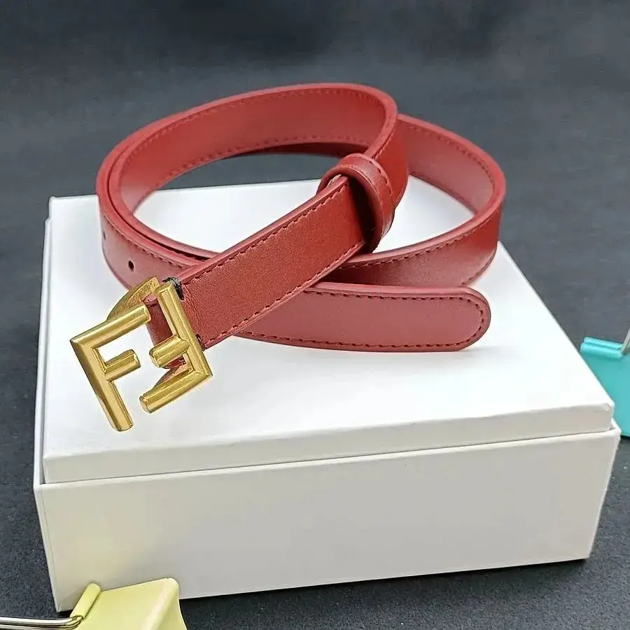 Fendi Leather Belt [24 styles] — foto 8 de 8
