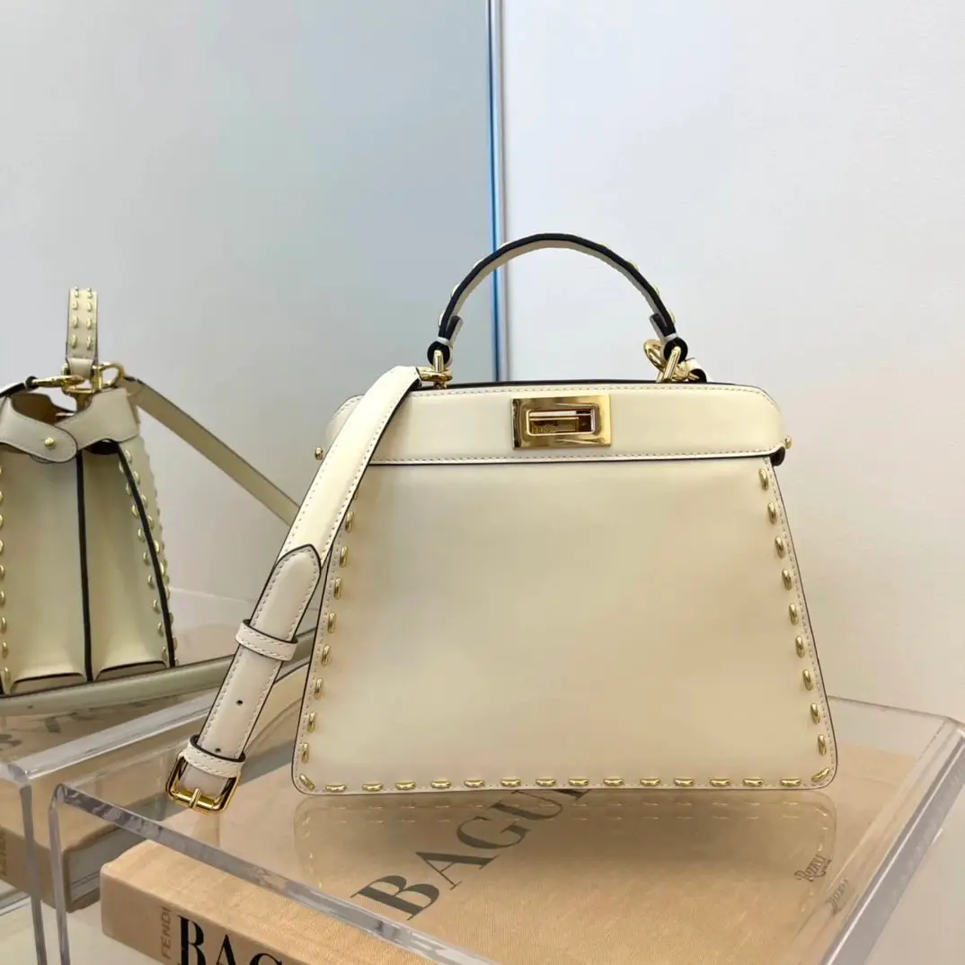 Fendi Chain Bag [14 styles] — foto 4 de 8