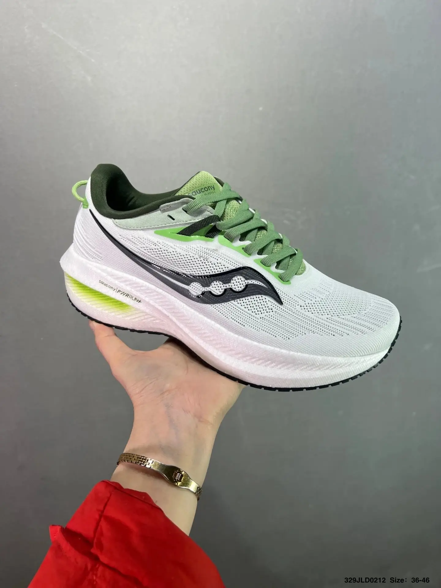 Saucony Running Shoes [40 styles] — foto 2 de 8