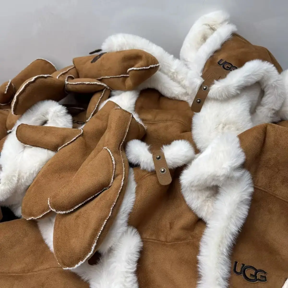 Ugg Hats [3 styles] — foto 2 de 7