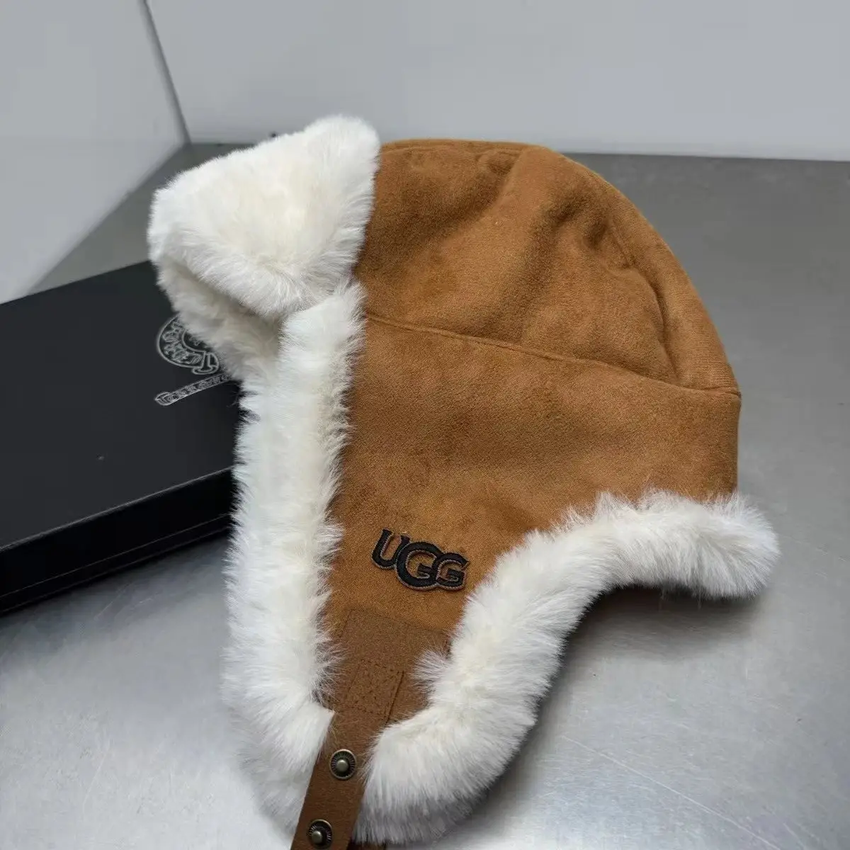 Ugg Hats [3 styles] — foto 5 de 7