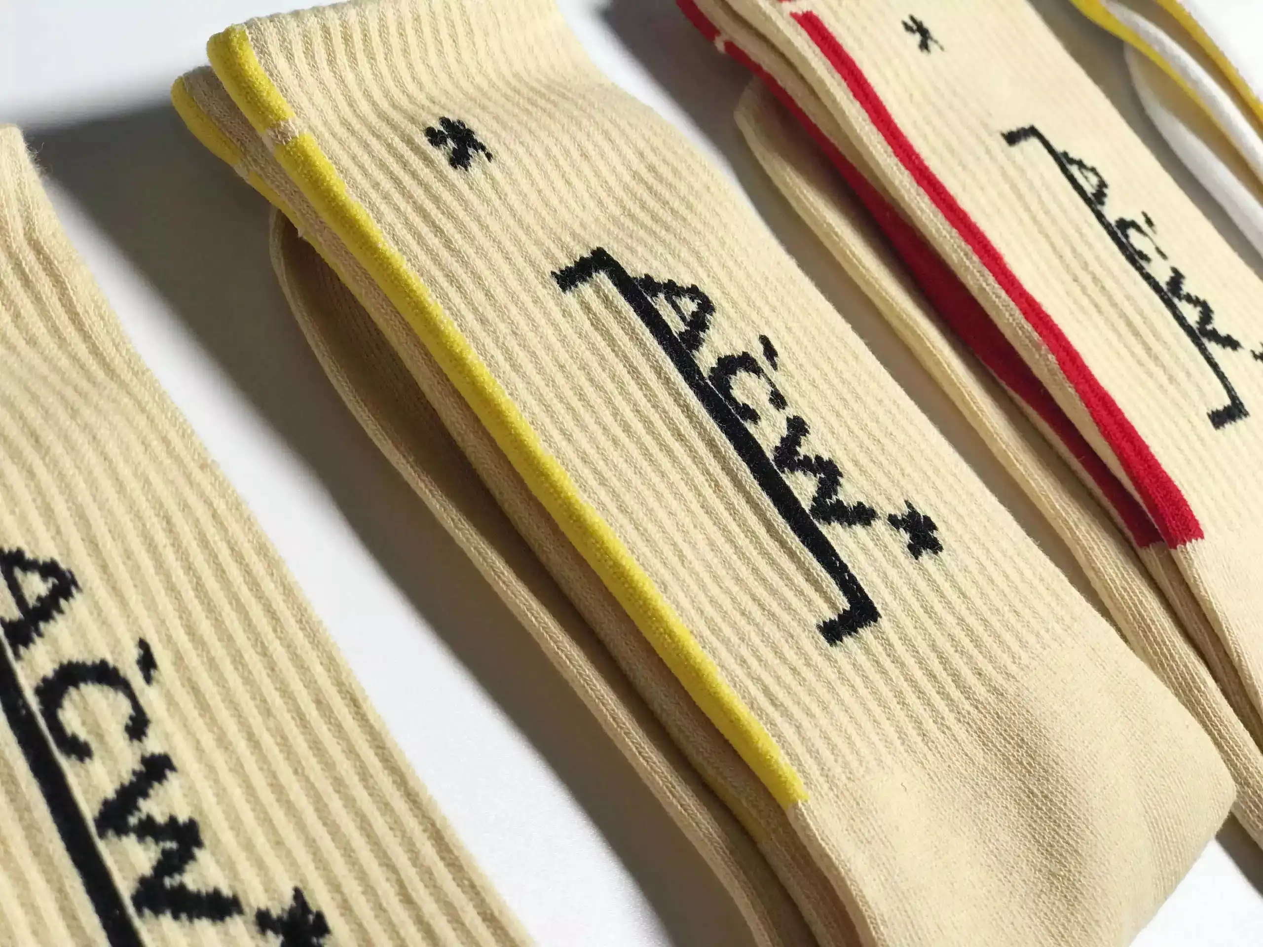 Design Socks [5 styles] — foto 2 de 7