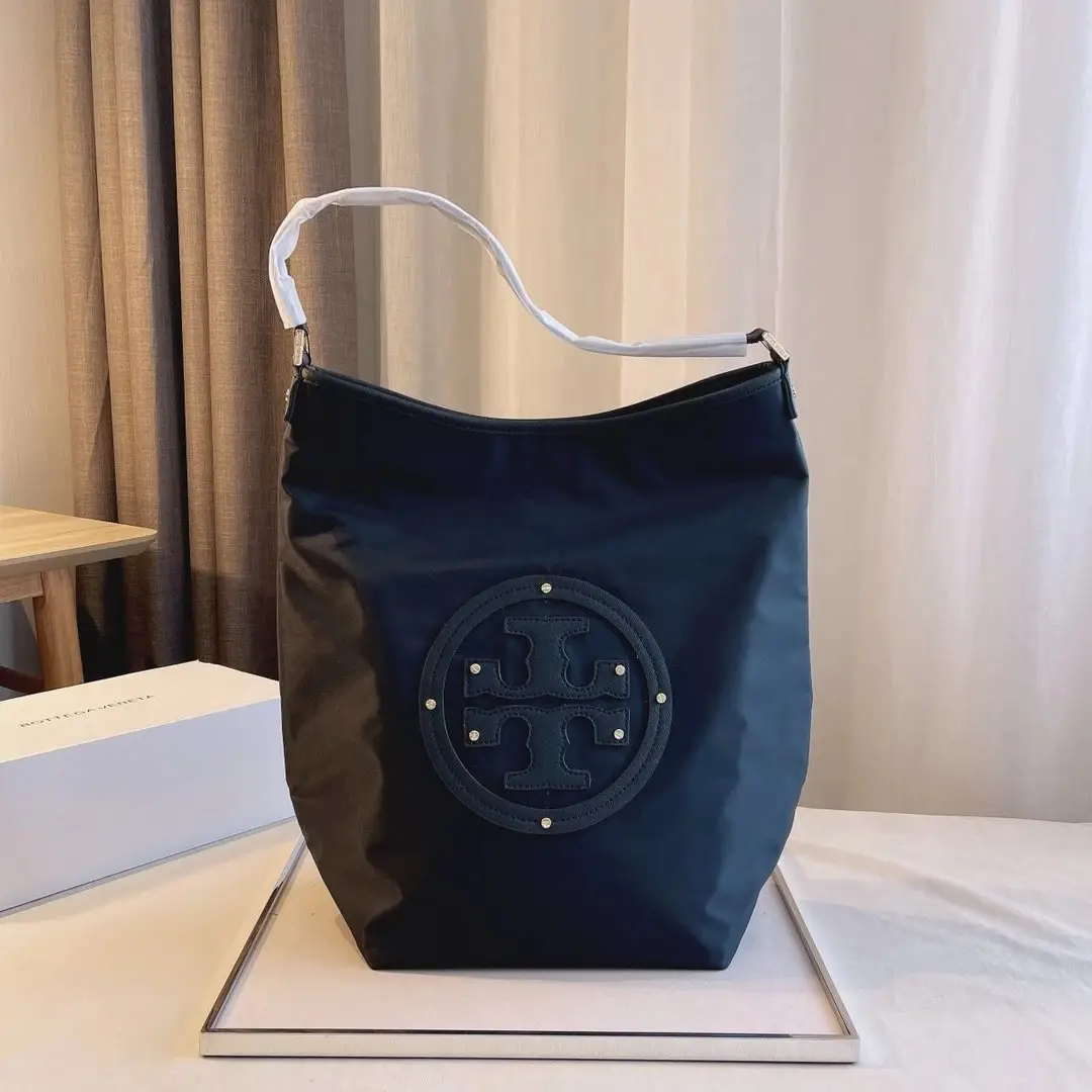 Tory Burch Tote Bag [14 styles] — foto 4 de 8