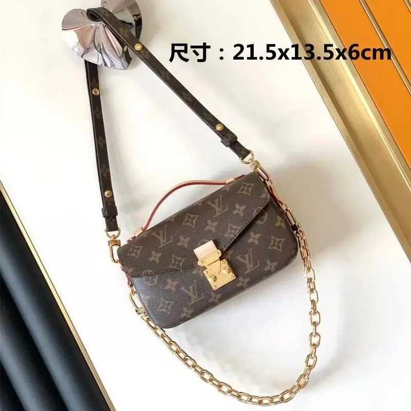 Louis Vuitton Crossbody Bags [33 styles] — foto 2 de 8