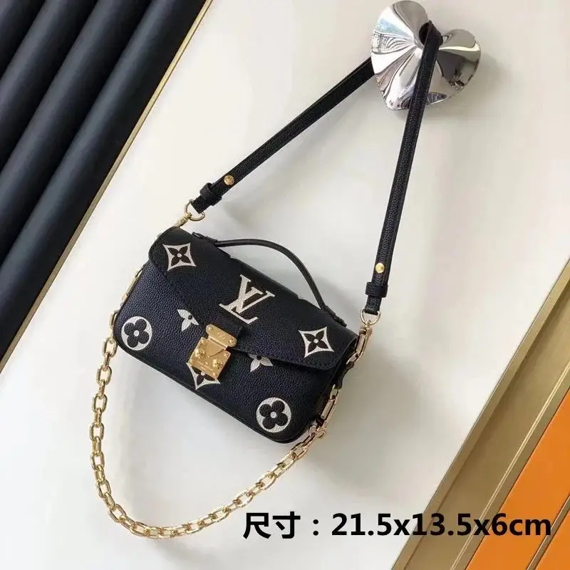 Louis Vuitton Crossbody Bags [33 styles] — foto 4 de 8