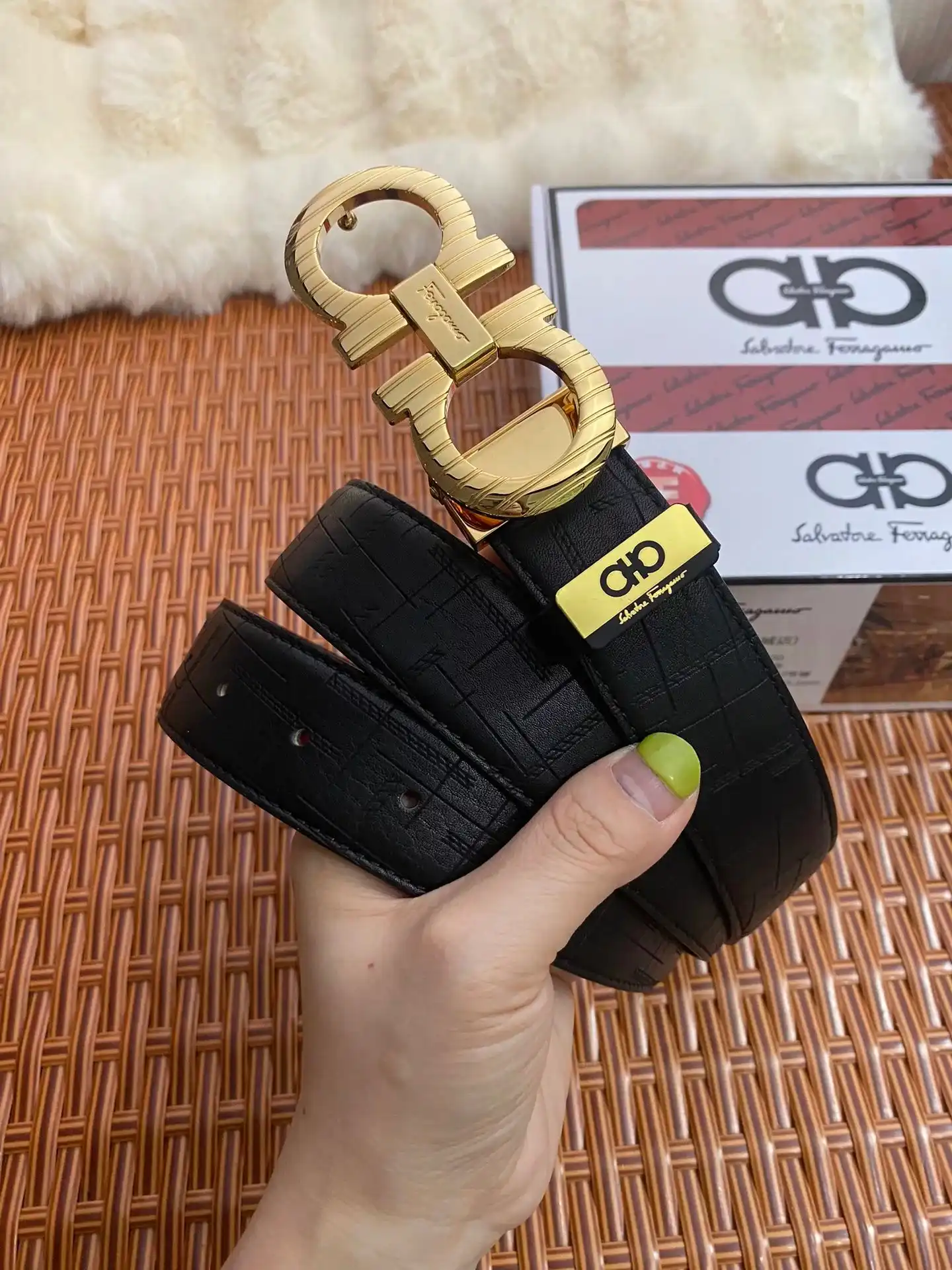 Salvatore Ferragamo Leather Belt [15 styles] — foto 6 de 8