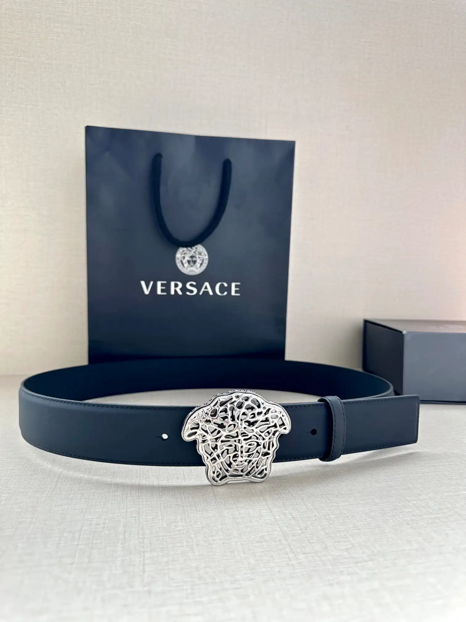 Versace Leather Belt [15 styles] — foto 2 de 8