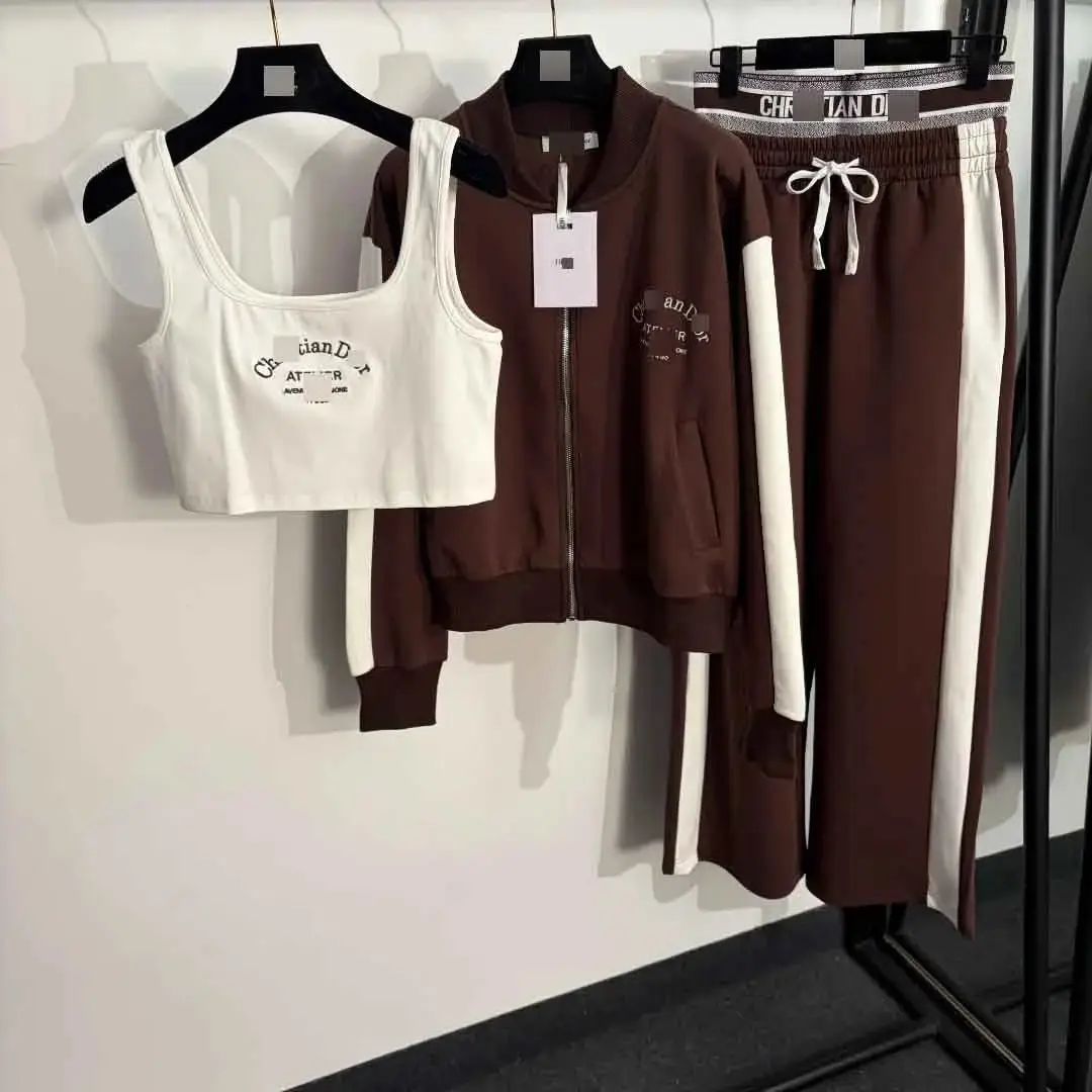Design Tracksuit [6 styles] — foto 2 de 5