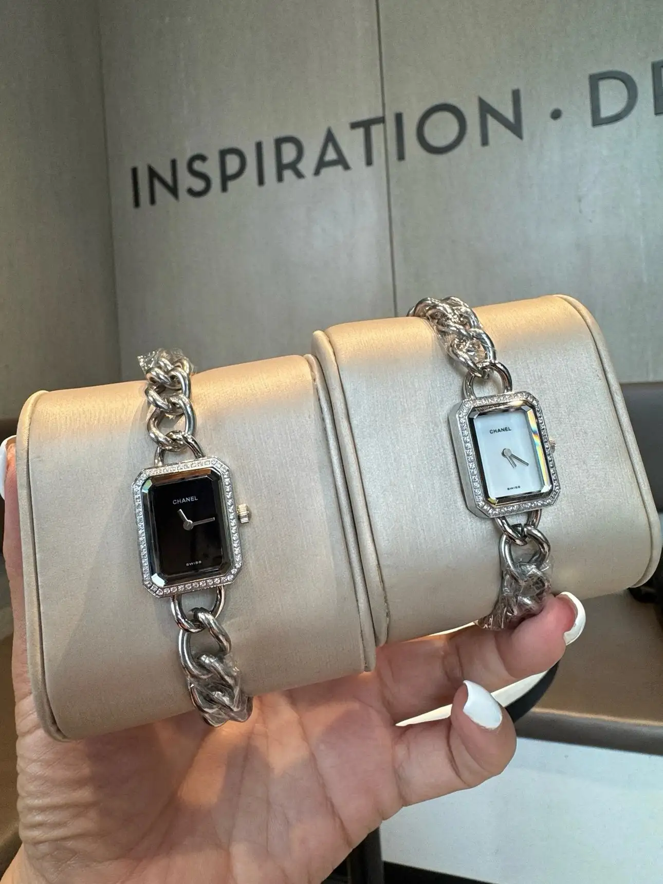 Chanel Watches [4 styles]