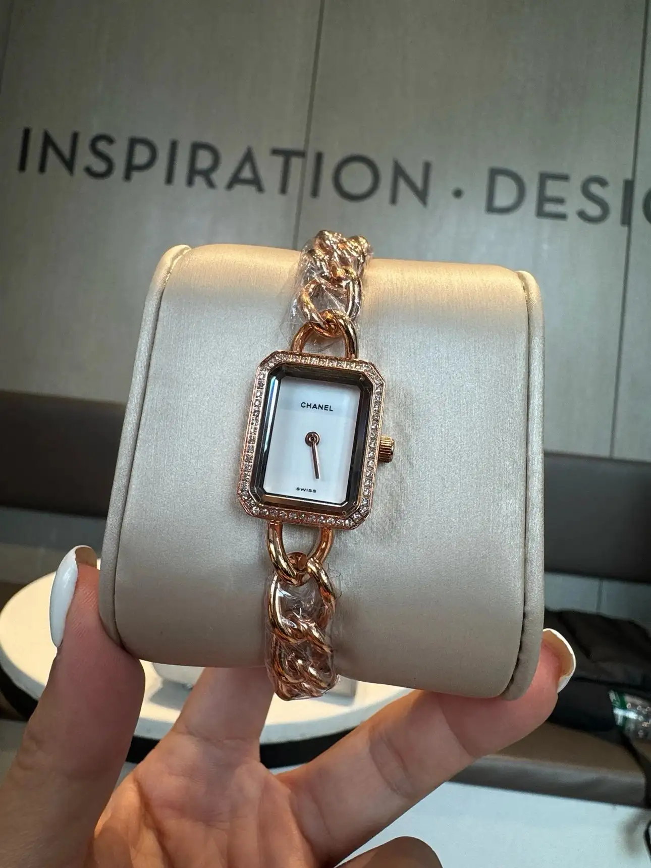 Chanel Watches [4 styles] — foto 4 de 5