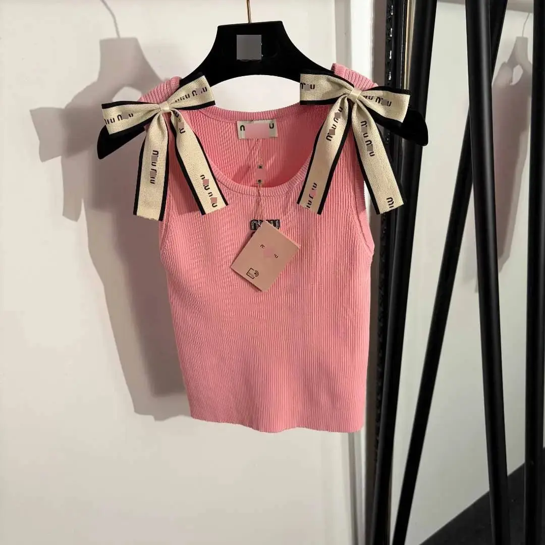 Miu Miu Vest Top [4 styles] — foto 3 de 5
